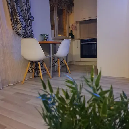 Mild Old Town Apartman *